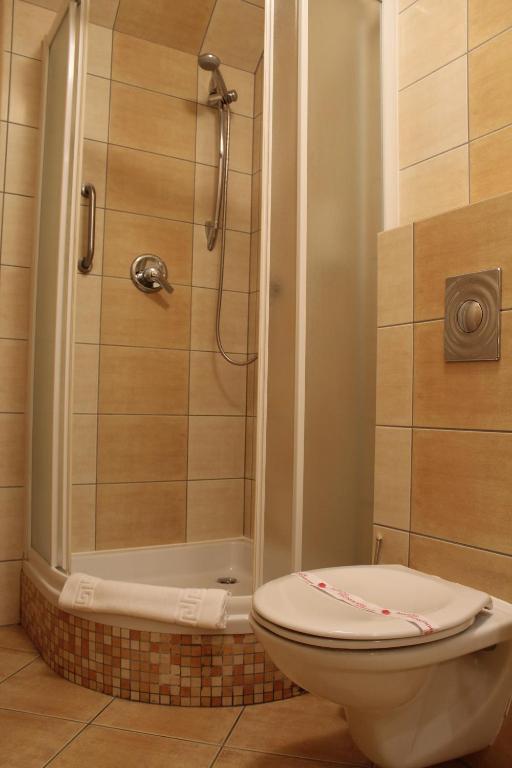 Hotel Zajazd Kultury, Dawniej Pocztowy Зелёна-Гура Экстерьер фото